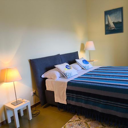 Casa Mar - Elegant Apartment With Pool And Panoramic Terrace In The Heart Of Sorrento Exterior foto