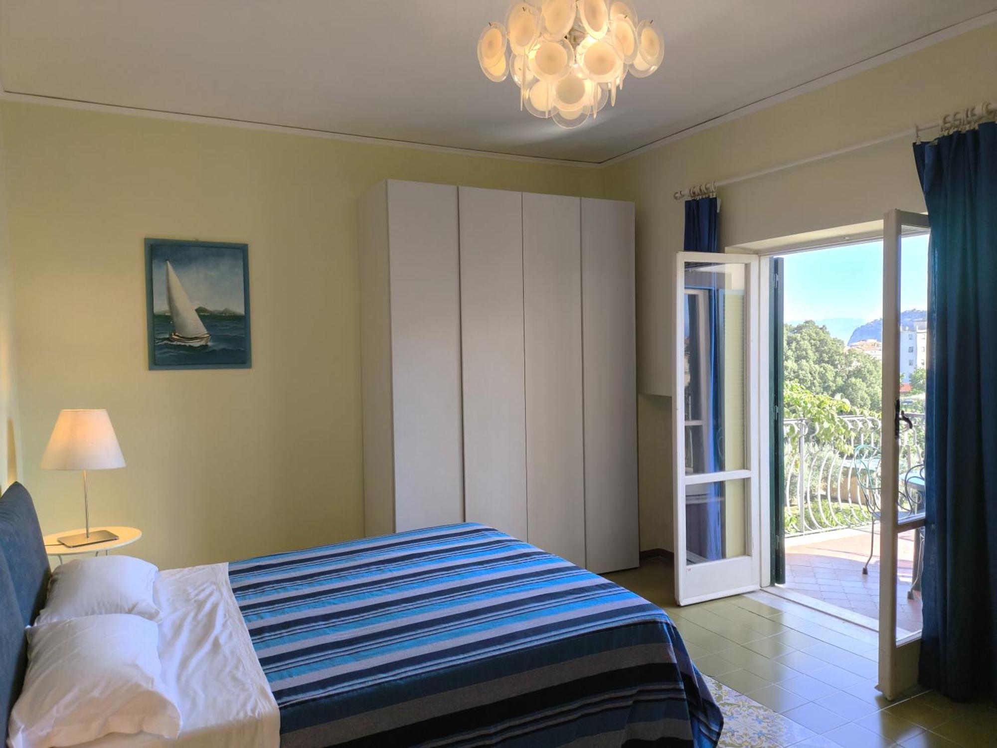 Casa Mar - Elegant Apartment With Pool And Panoramic Terrace In The Heart Of Sorrento Exterior foto
